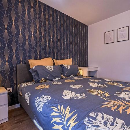 Eden Park - Appartement Terrasse Шессі Екстер'єр фото